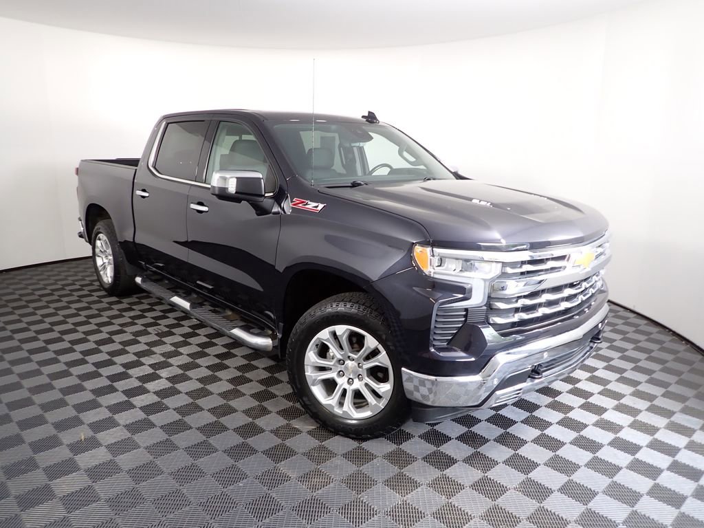 Used 2022 Chevrolet Silverado 1500 LTZ w/ LTZ Premium Package image 11