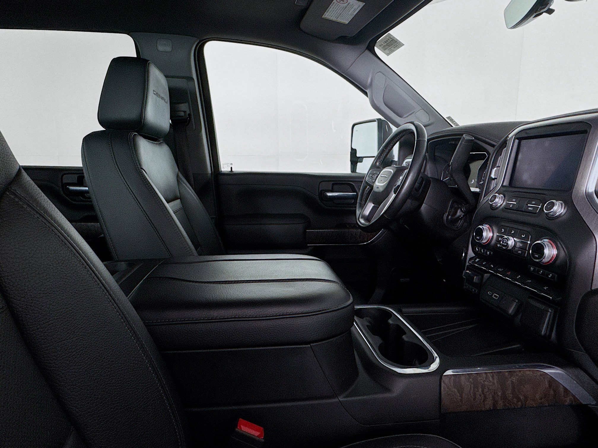 Used 2023 GMC Sierra 3500 Denali w/ Denali Ultimate Package image 27