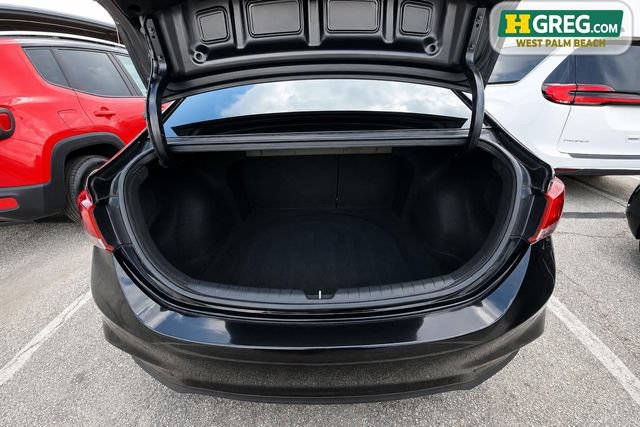 Used 2018 Hyundai Accent SE FWD image 18
