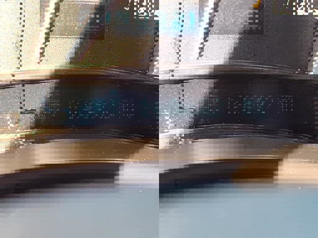 Used 2005 HUMMER H2 SUT w/ Preferred Equipment Group image 25