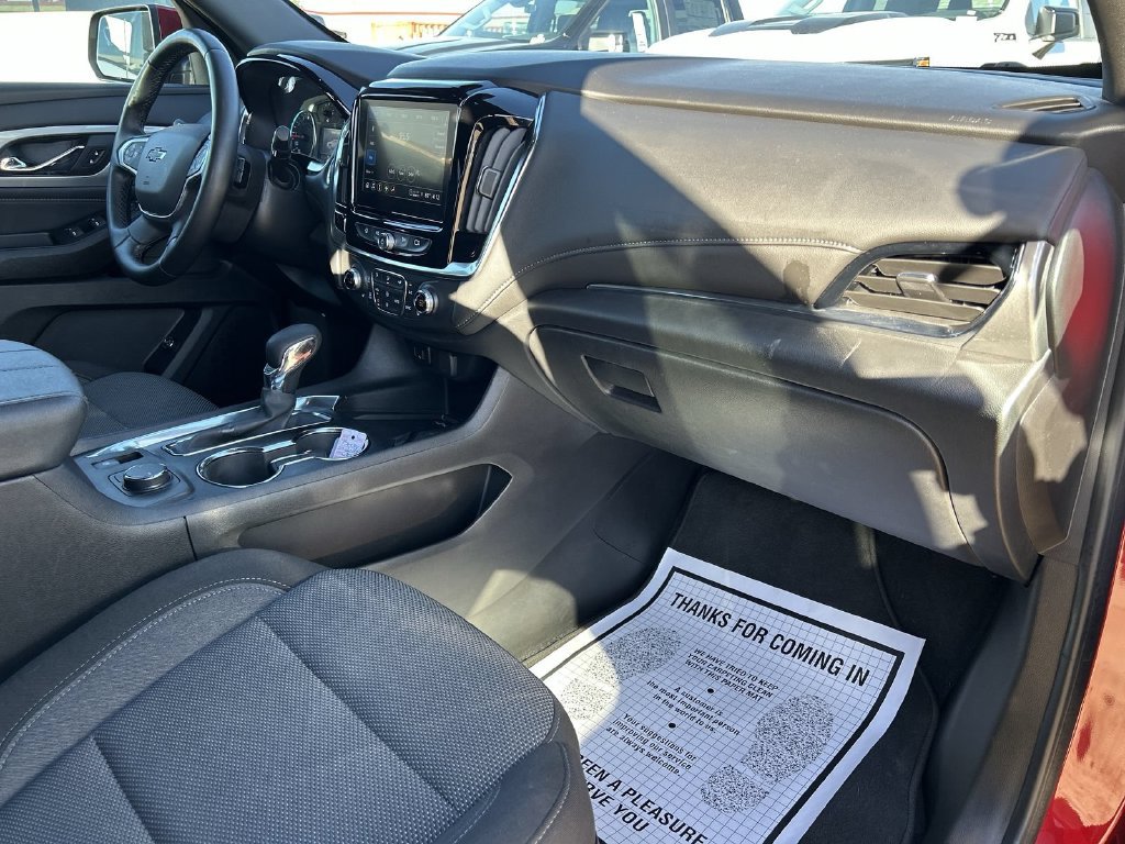 Certified 2023 Chevrolet Traverse LT FWD image 34