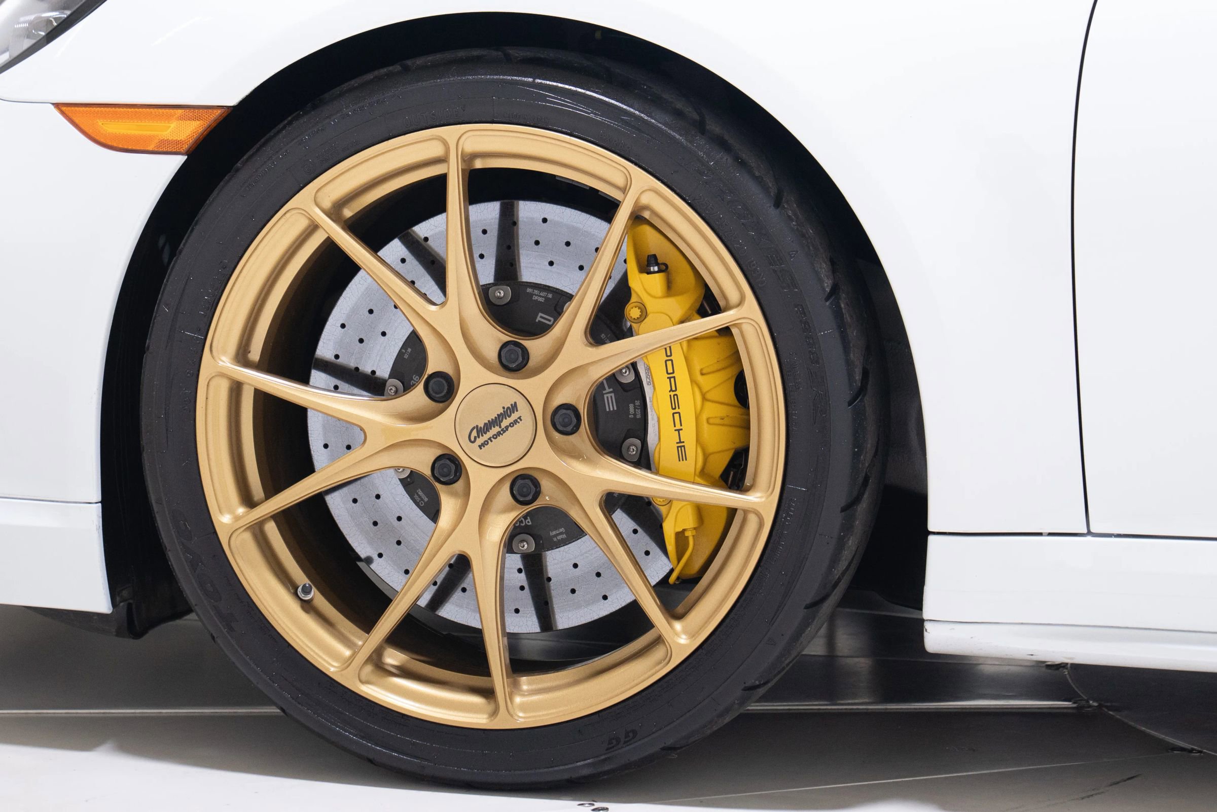 Used 2017 Porsche 911 Turbo S image 67