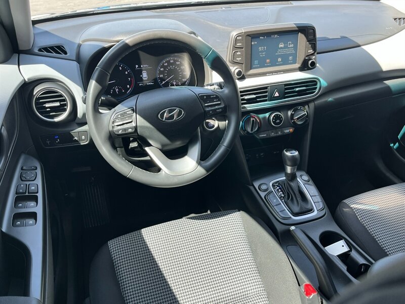 Used 2021 Hyundai Kona SEL AWD/4WD image 24