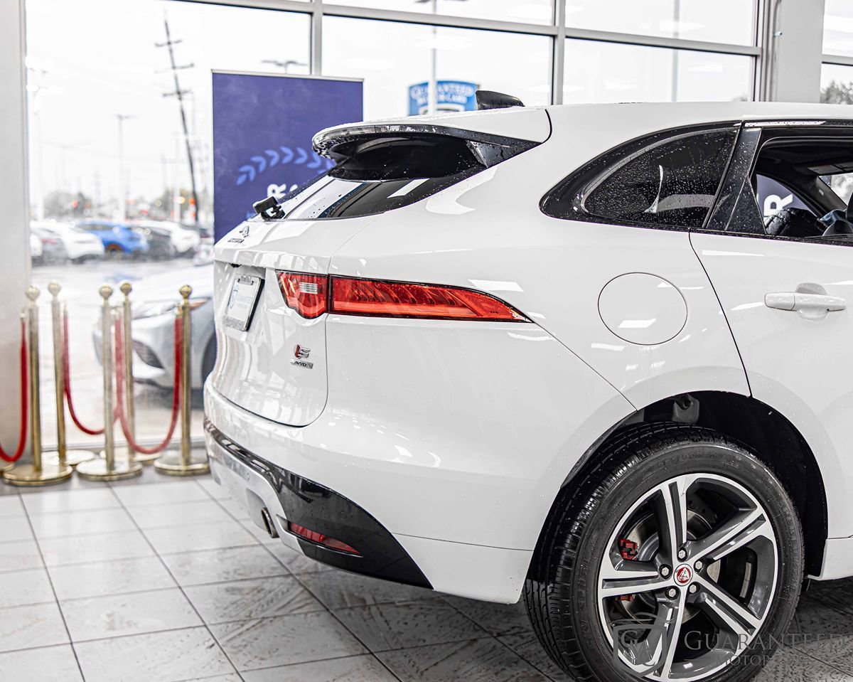 Used 2020 Jaguar F-PACE S AWD/4WD image 16