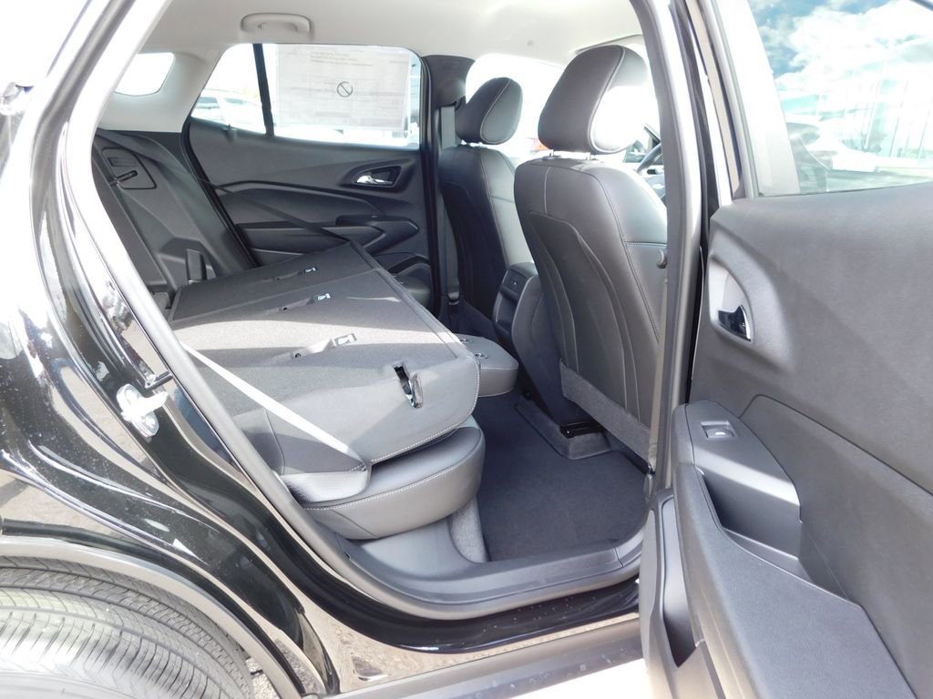 New 2026 Chevrolet Trax LT w/ Driver Confidence Package FWD image 23