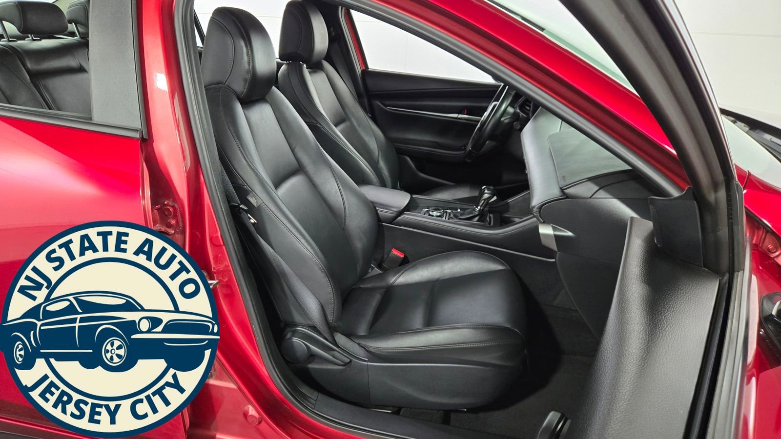 Used 2023 MAZDA MAZDA3 s image 31
