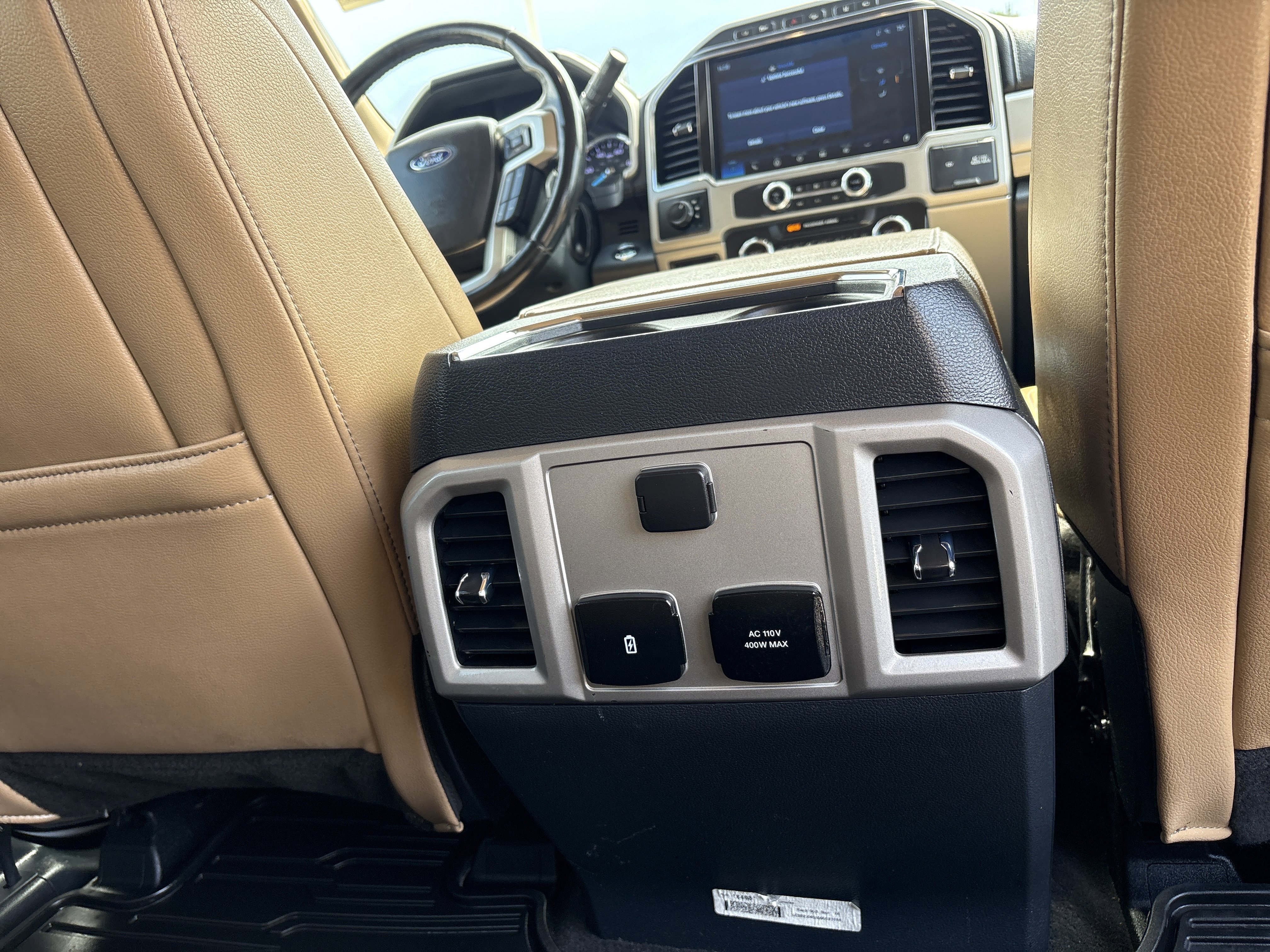Used 2022 Ford F350 Lariat w/ Lariat Ultimate Package AWD/4WD image 9