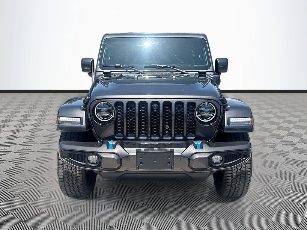 Used 2021 Jeep Wrangler Unlimited Sahara AWD/4WD image 2