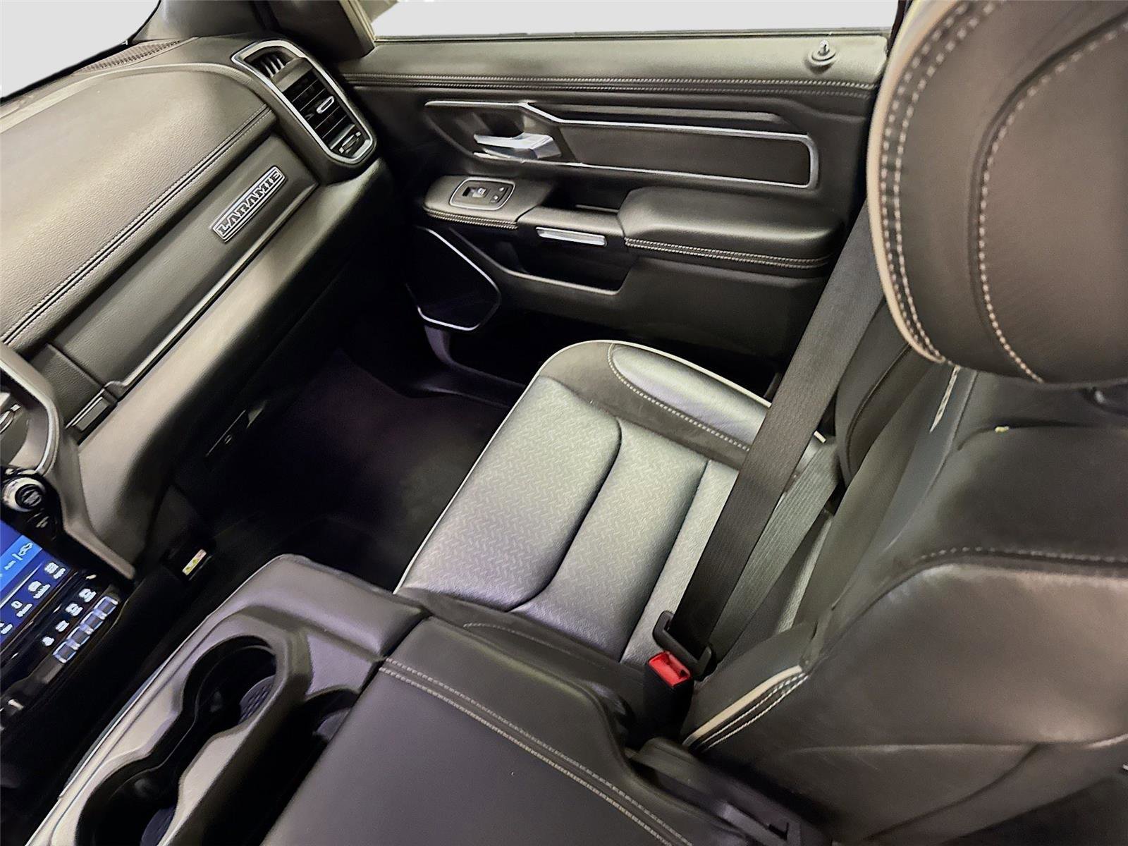 Used 2023 RAM 1500 Laramie AWD/4WD image 24