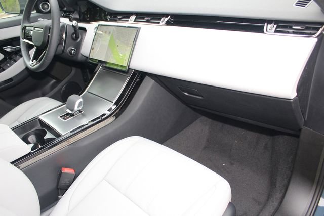 New 2026 Land Rover Range Rover Evoque S image 24