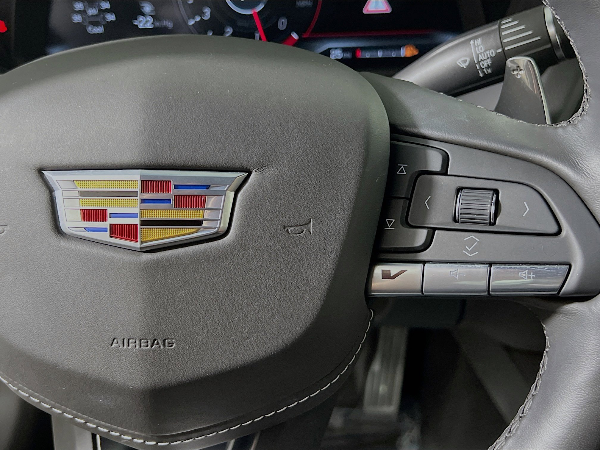 Used 2025 Cadillac CT4 V w/ Technology Package image 20