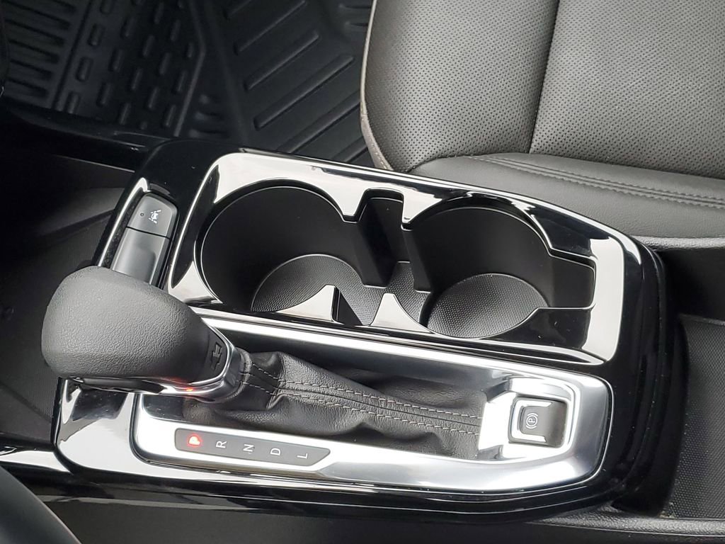 Used 2025 Chevrolet Trax ACTIV w/ Sunroof Package image 20