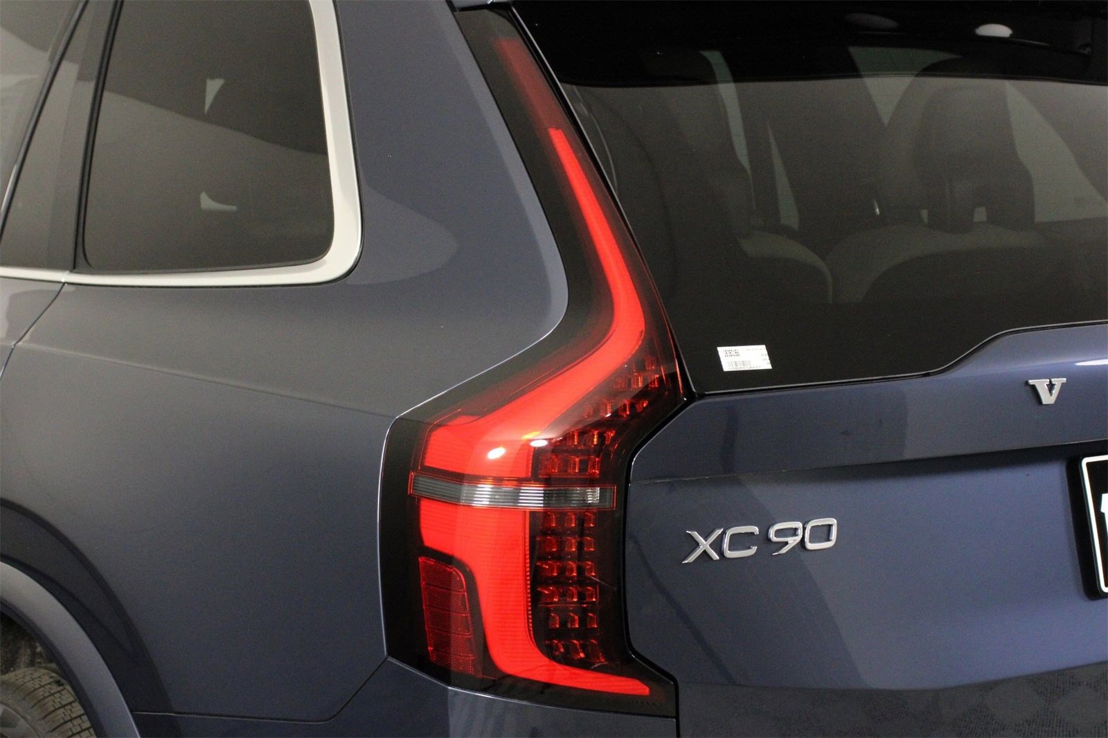 New 2026 Volvo XC90 B6 Plus image 15