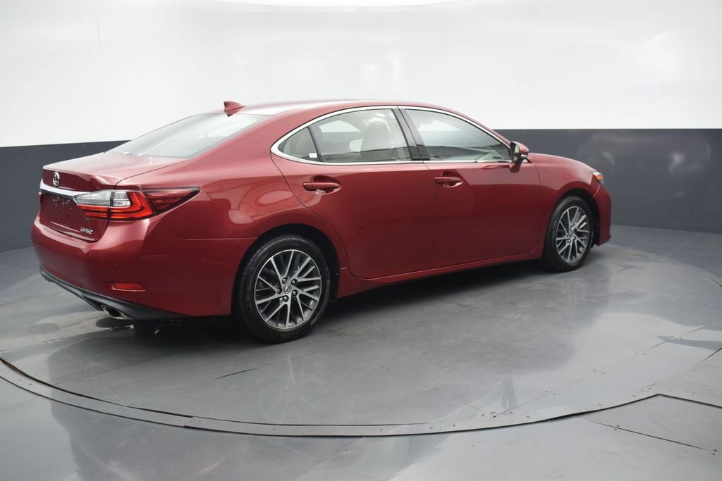Used 2017 Lexus ES 350 FWD image 6