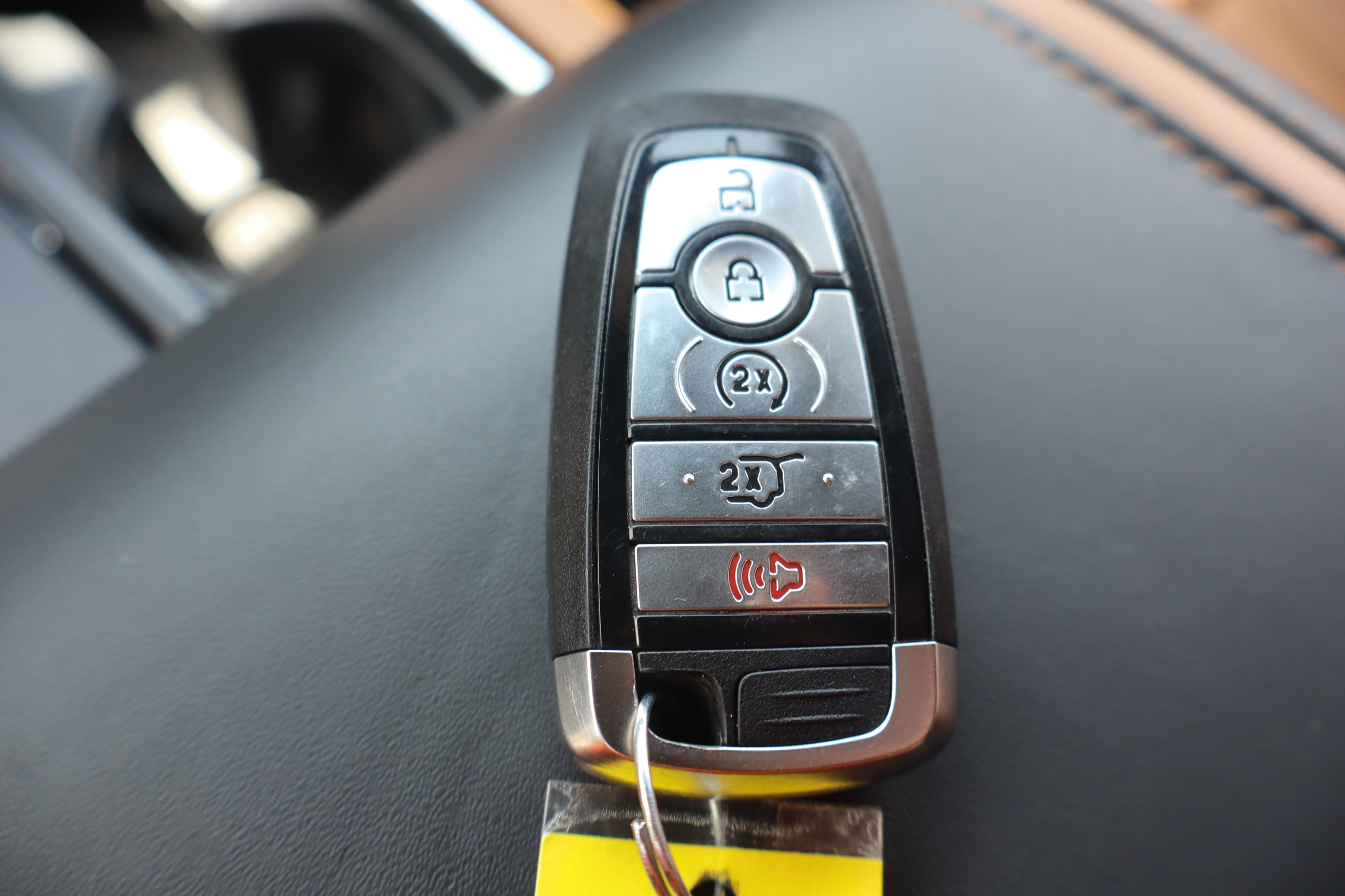 Used 2024 Ford Expedition Platinum AWD/4WD image 39