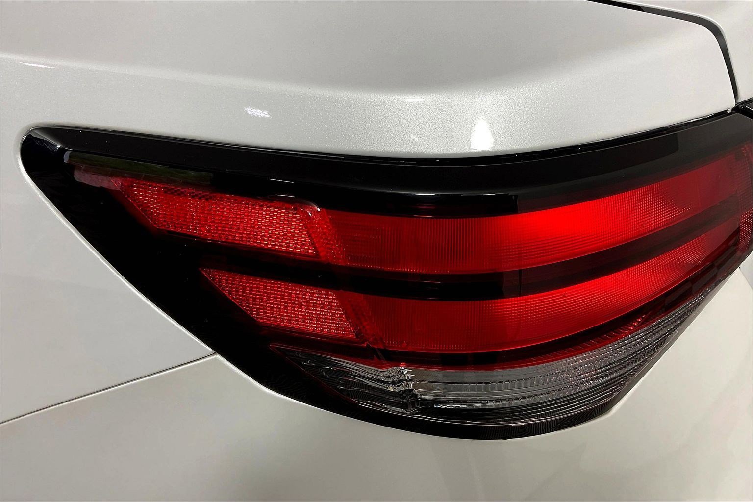 Certified 2023 Nissan Sentra SR w/ SR Premium Package image 23