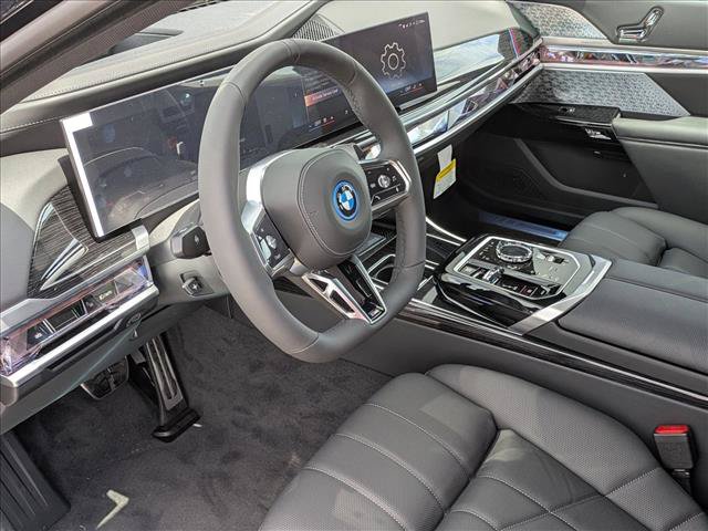 New 2026 BMW 750e xDrive w/ Executive Package AWD/4WD image 3