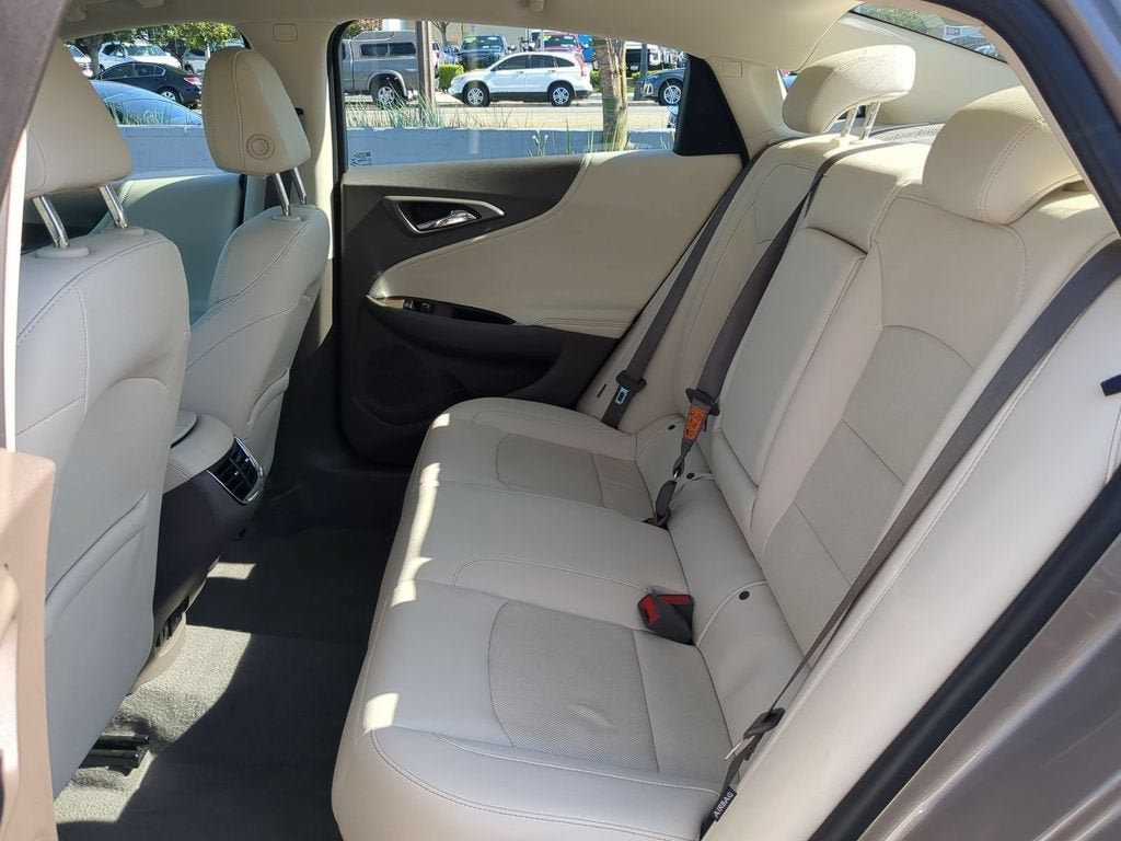 Used 2024 Chevrolet Malibu LT FWD image 28