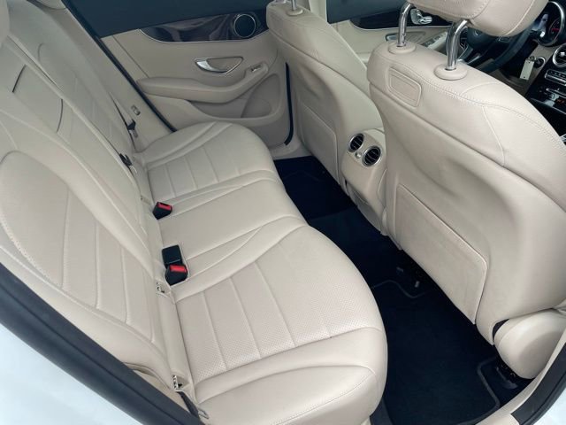Used 2018 Mercedes-Benz GLC 300 4MATIC image 10