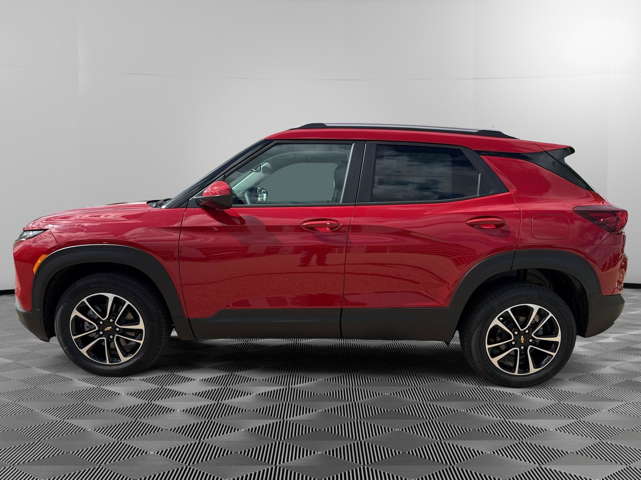 New 2026 Chevrolet TrailBlazer LT w/ Convenience Package AWD/4WD image 2
