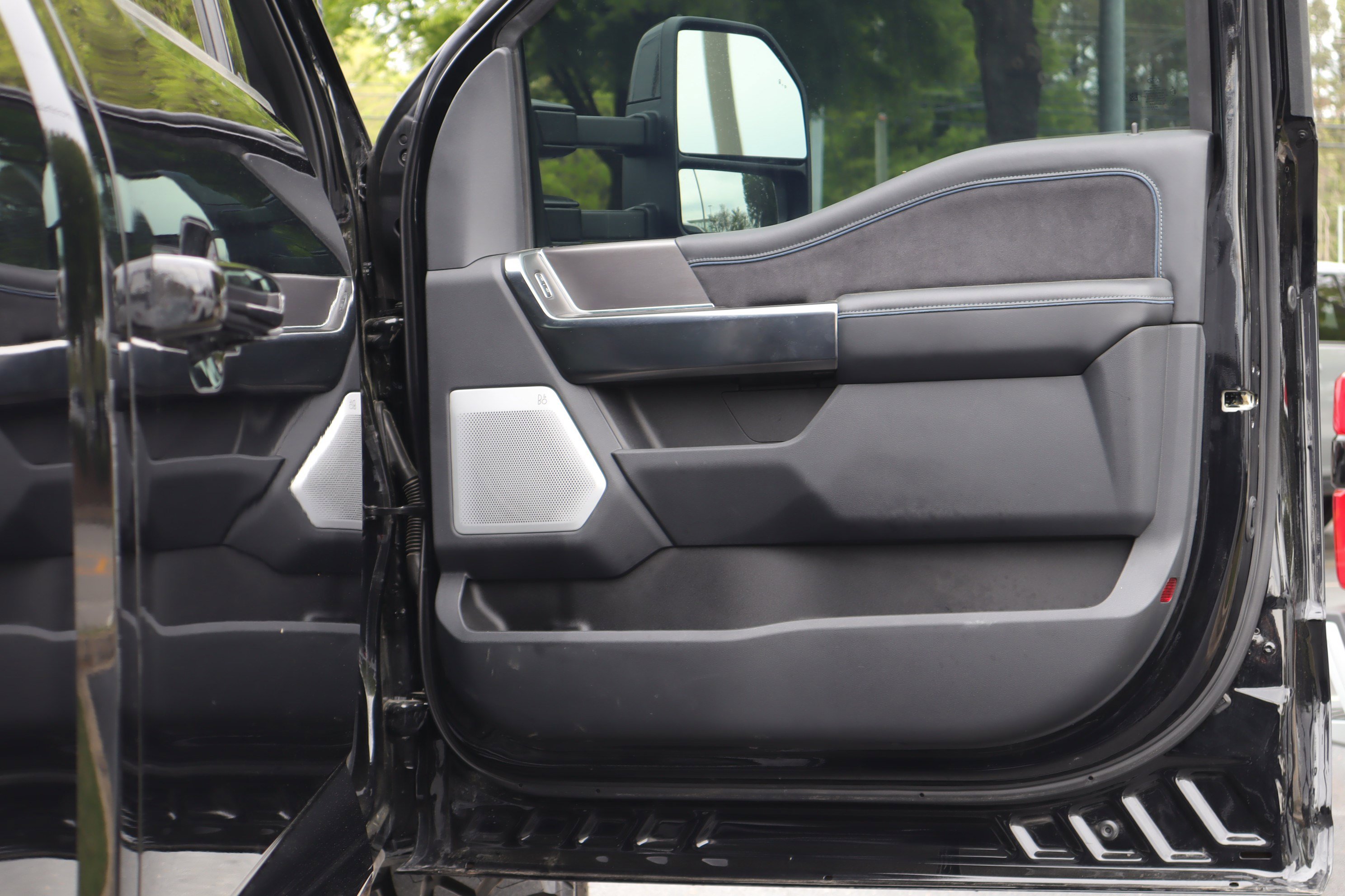 Used 2026 Ford F250 Platinum image 29