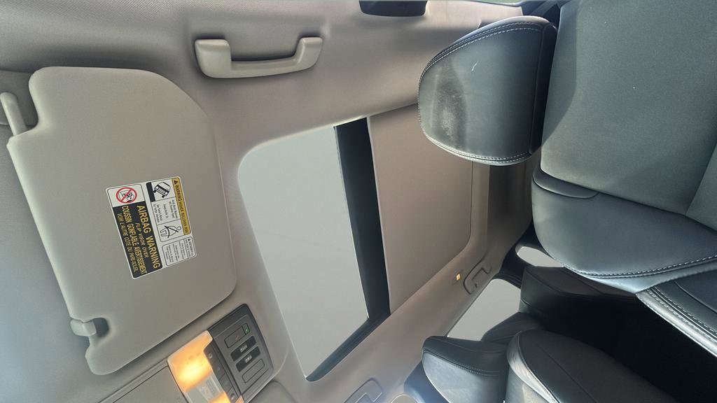 Used 2024 Mitsubishi Outlander SE image 17