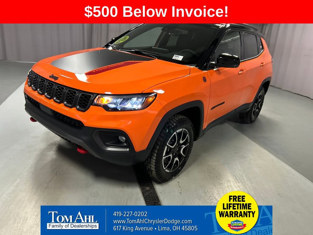 New 2026 Jeep Compass Trailhawk image 3