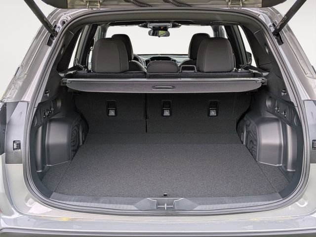 New 2026 Subaru Forester Premium AWD/4WD image 33