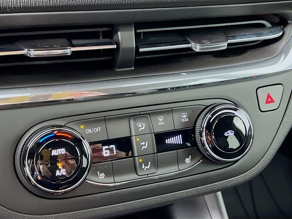 New 2025 Buick Envista Preferred w/ Convenience I Package image 12