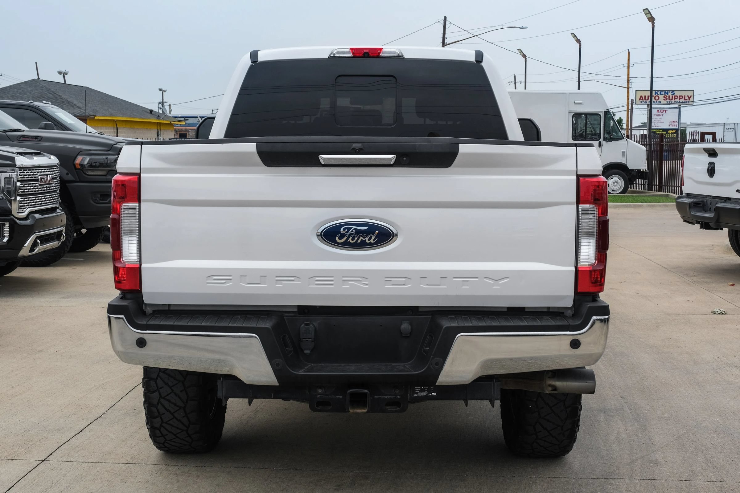 Used 2019 Ford F250 Lariat w/ Chrome Package AWD/4WD image 15