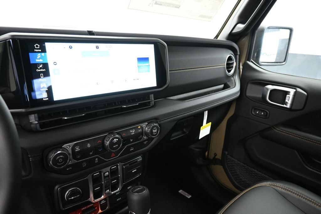 New 2026 Jeep Gladiator Willys AWD/4WD image 15