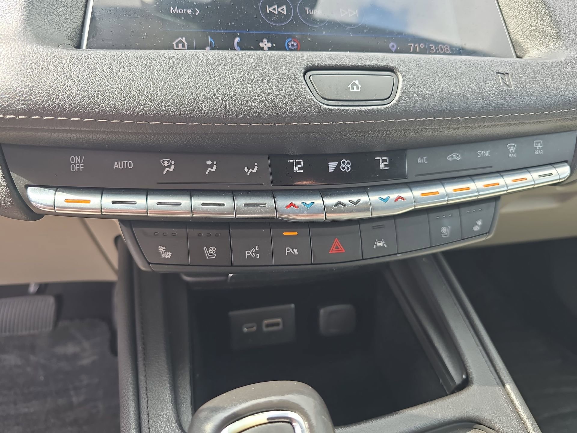 Used 2019 Cadillac XT4 Premium Luxury image 21