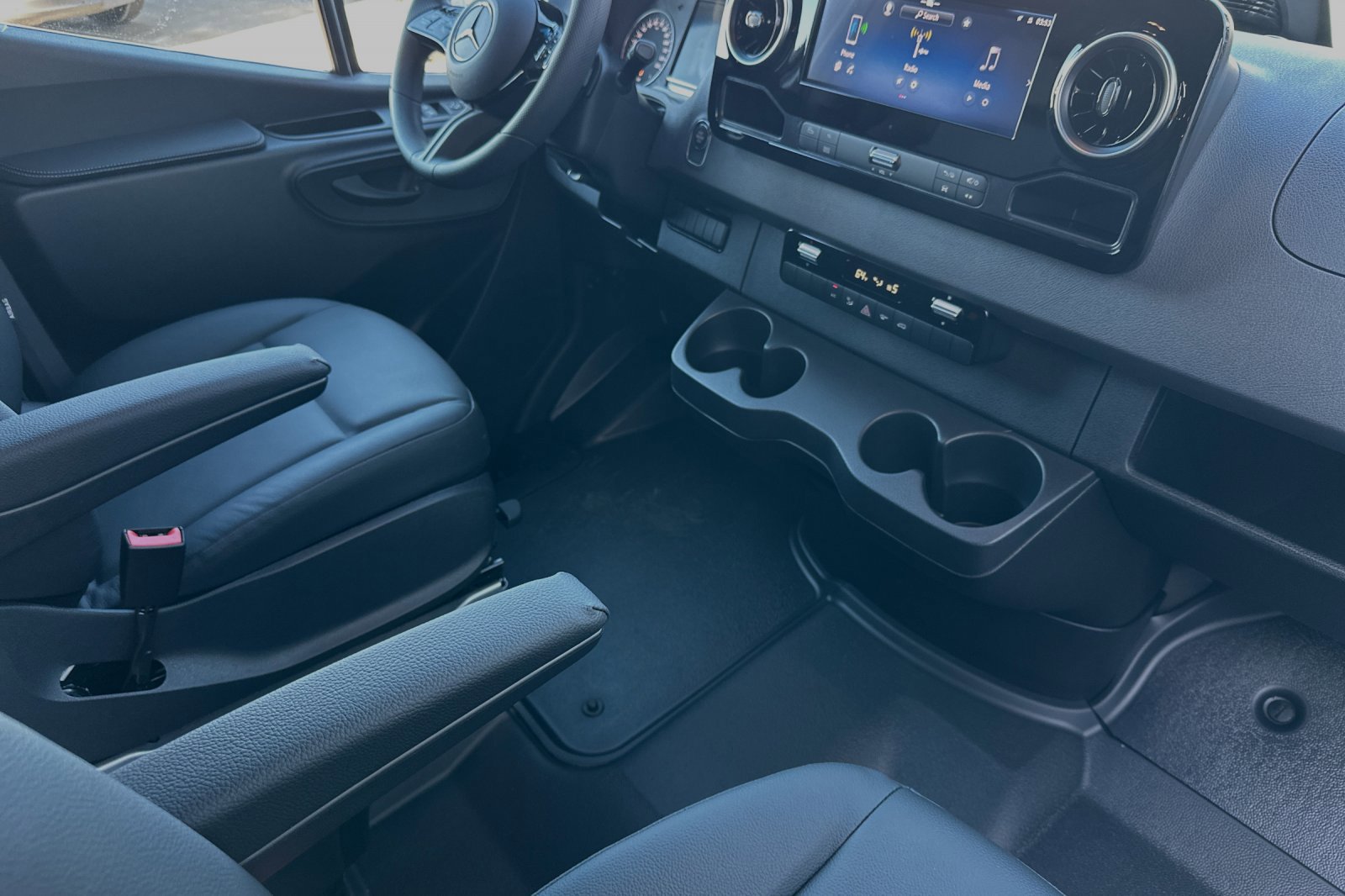 New 2025 Mercedes-Benz Sprinter 2500 image 15