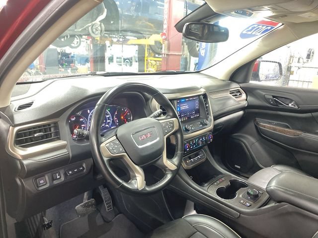 Used 2023 GMC Acadia Denali FWD image 10