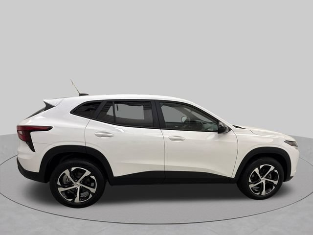 Used 2024 Chevrolet Trax RS w/ Driver Confidence Package FWD image 6