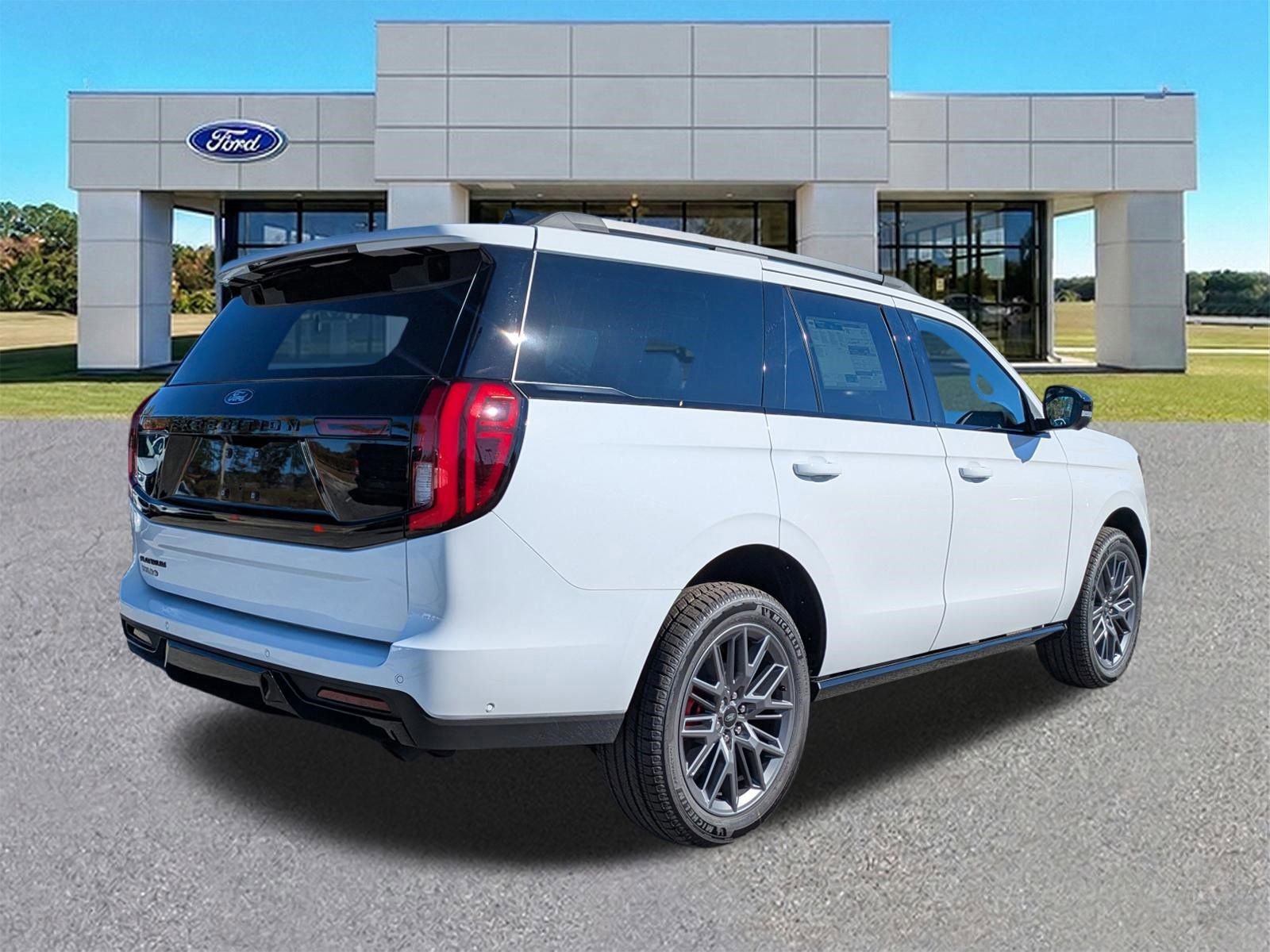 New 2025 Ford Expedition Platinum w/ Stealth Performance Package AWD/4WD image 5