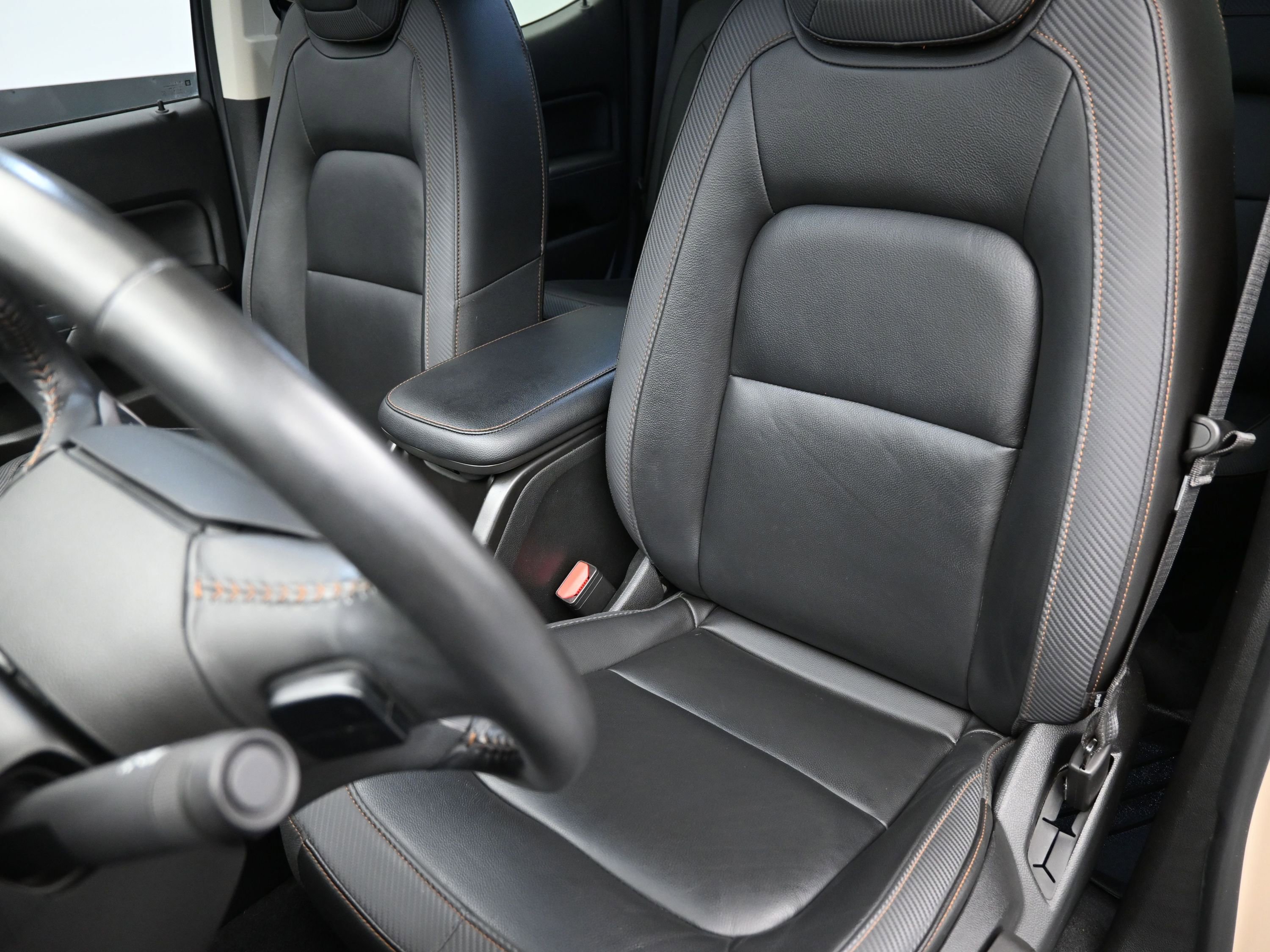 Used 2022 GMC Canyon AT4 w/ Trailering Package image 21