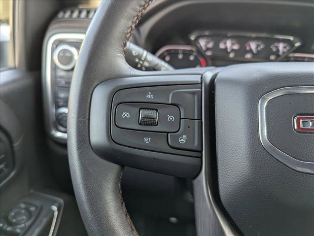 Used 2022 GMC Sierra 2500 AT4 image 13