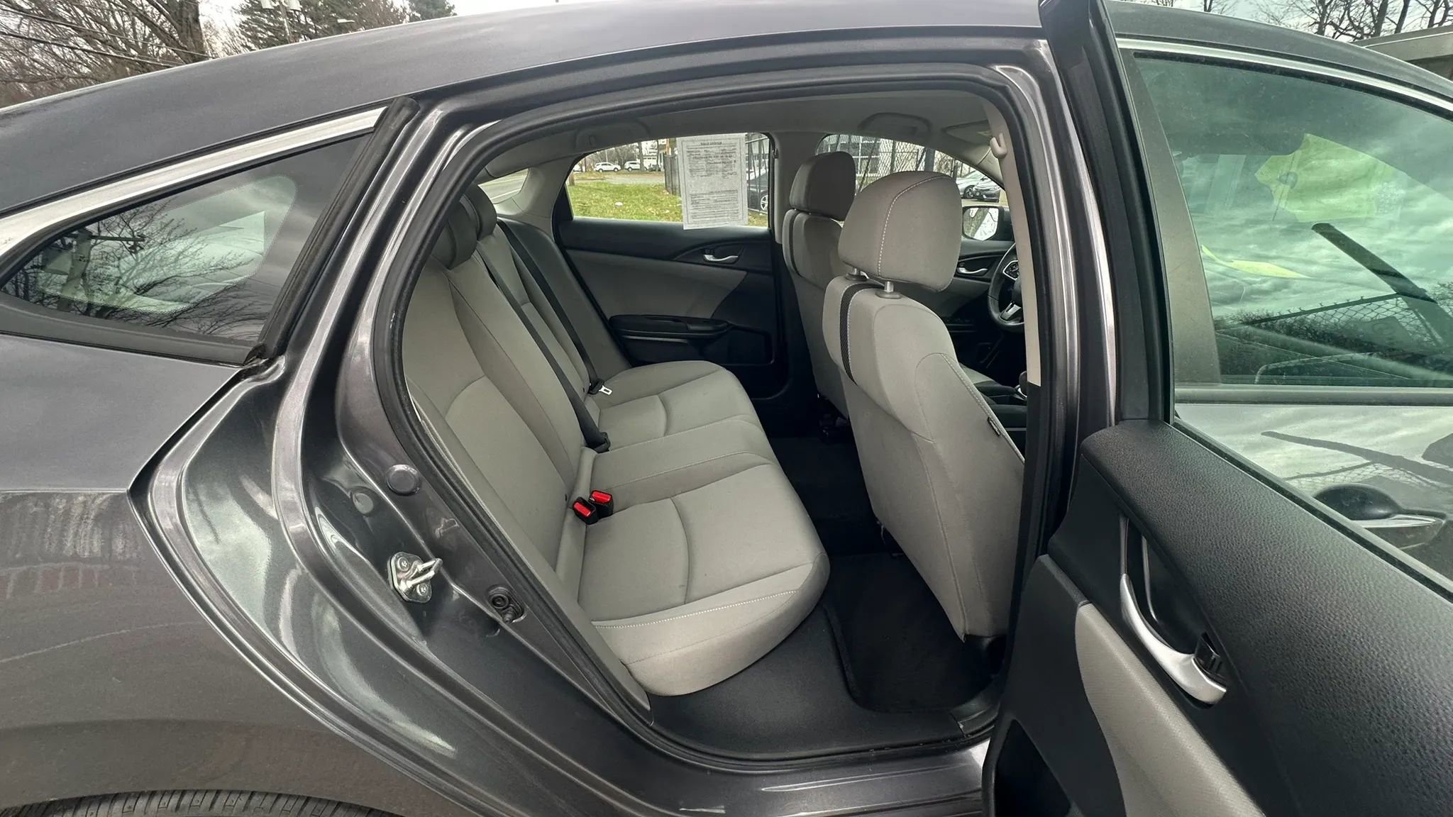 Used 2019 Honda Civic LX image 25