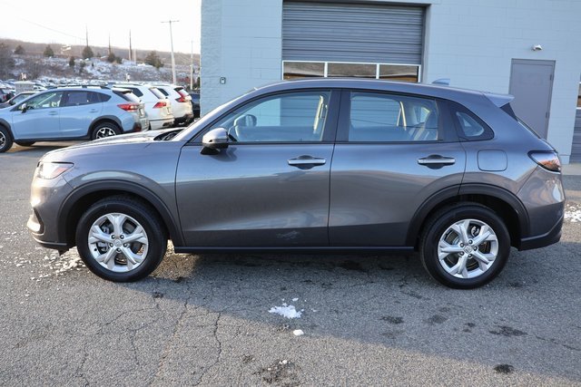 Certified 2025 Honda HR-V LX image 5