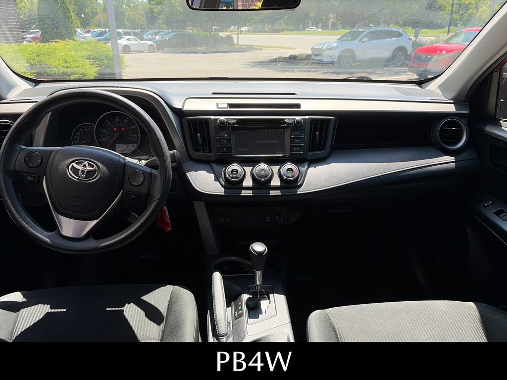 Used 2016 Toyota RAV4 LE FWD image 27