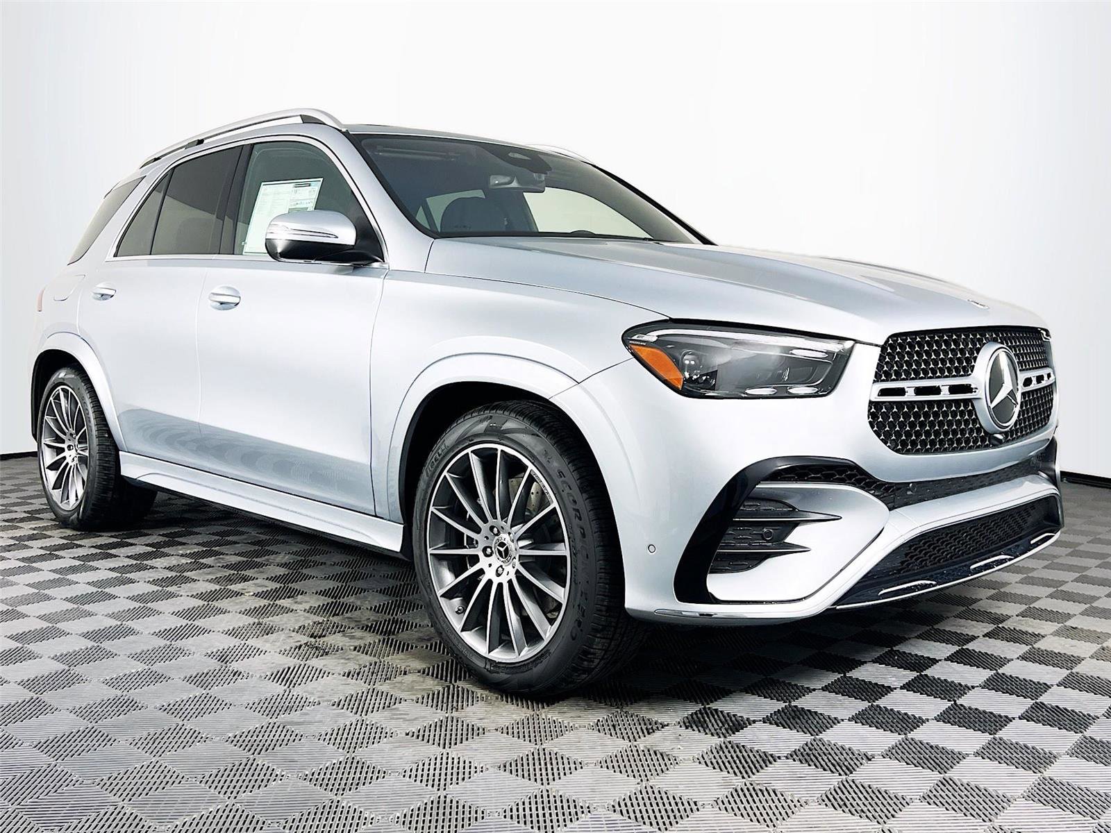 New 2026 Mercedes-Benz GLE 580 4MATIC image 8