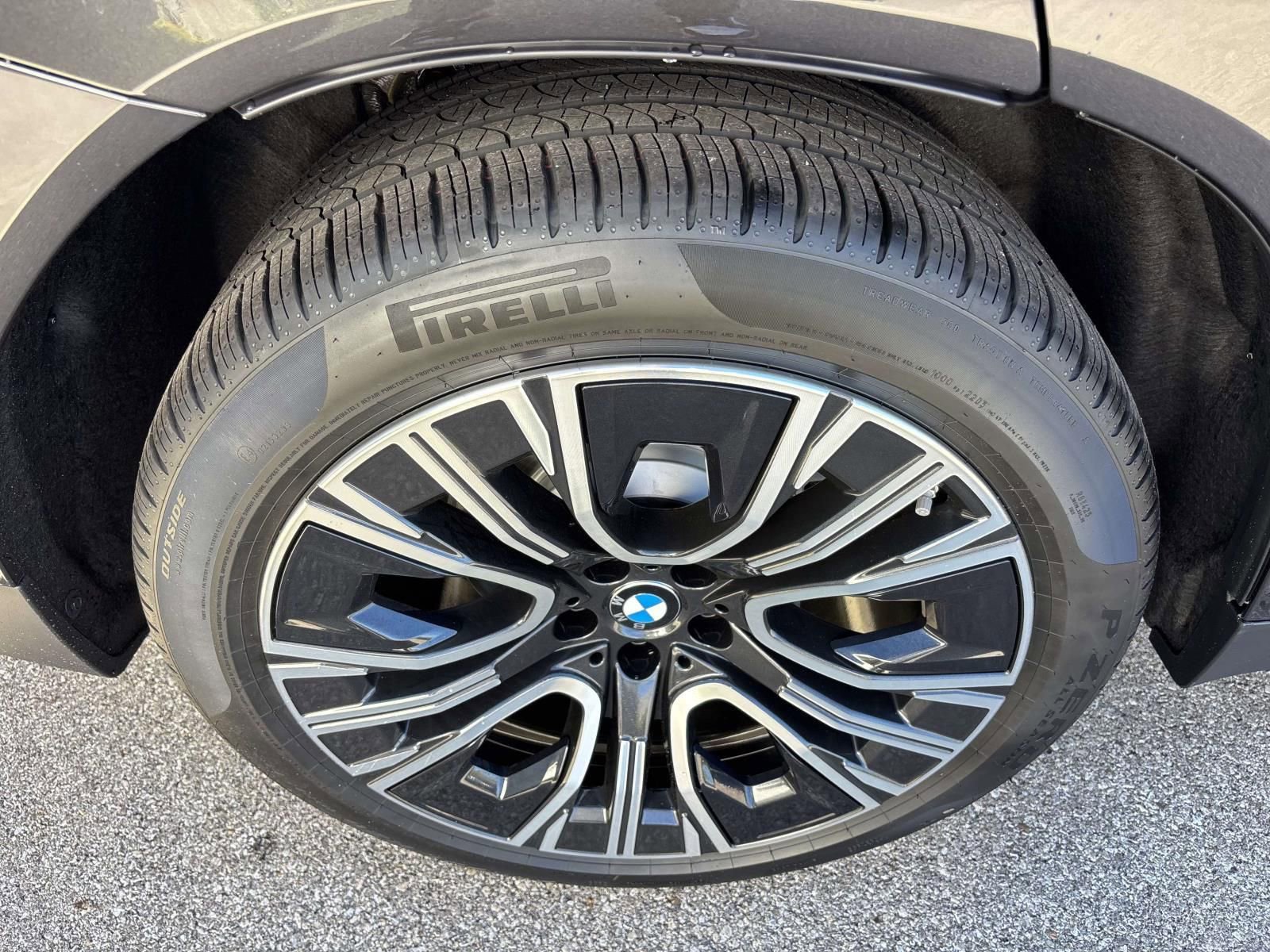 Used 2026 BMW X3 xDrive30i w/ Premium Package AWD/4WD image 10