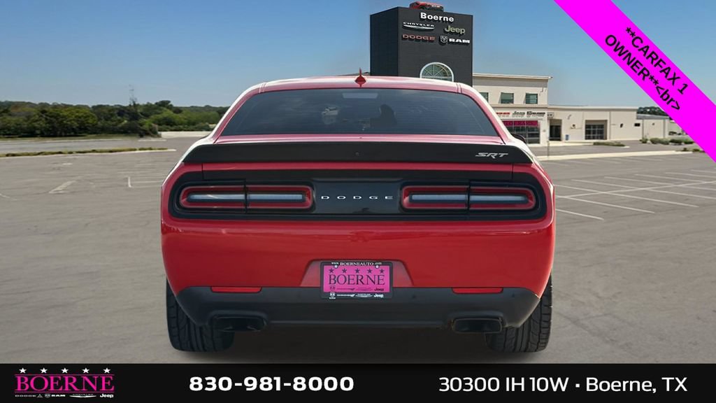 Used 2016 Dodge Challenger SRT Hellcat RWD image 4