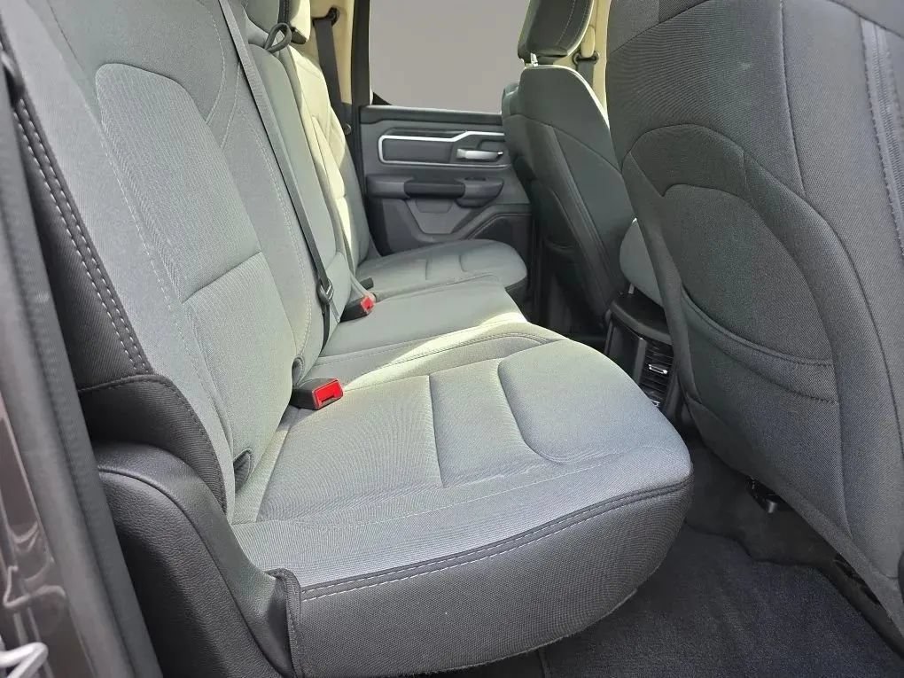 Used 2020 RAM 1500 Big Horn AWD/4WD image 12