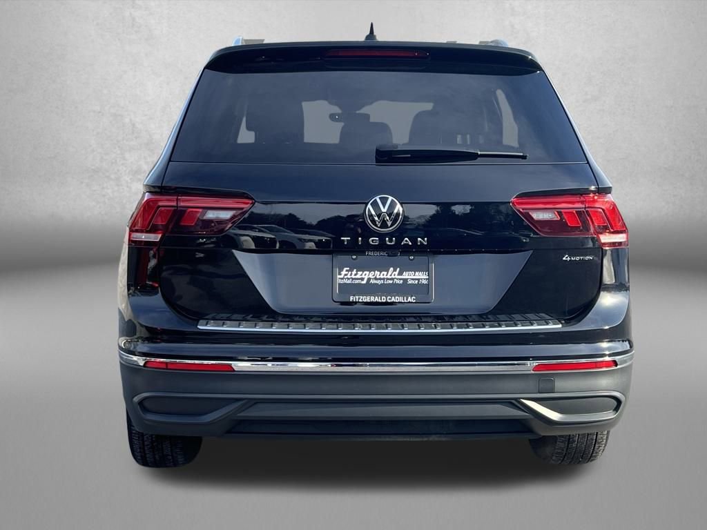 Used 2024 Volkswagen Tiguan Wolfsburg Edition image 6