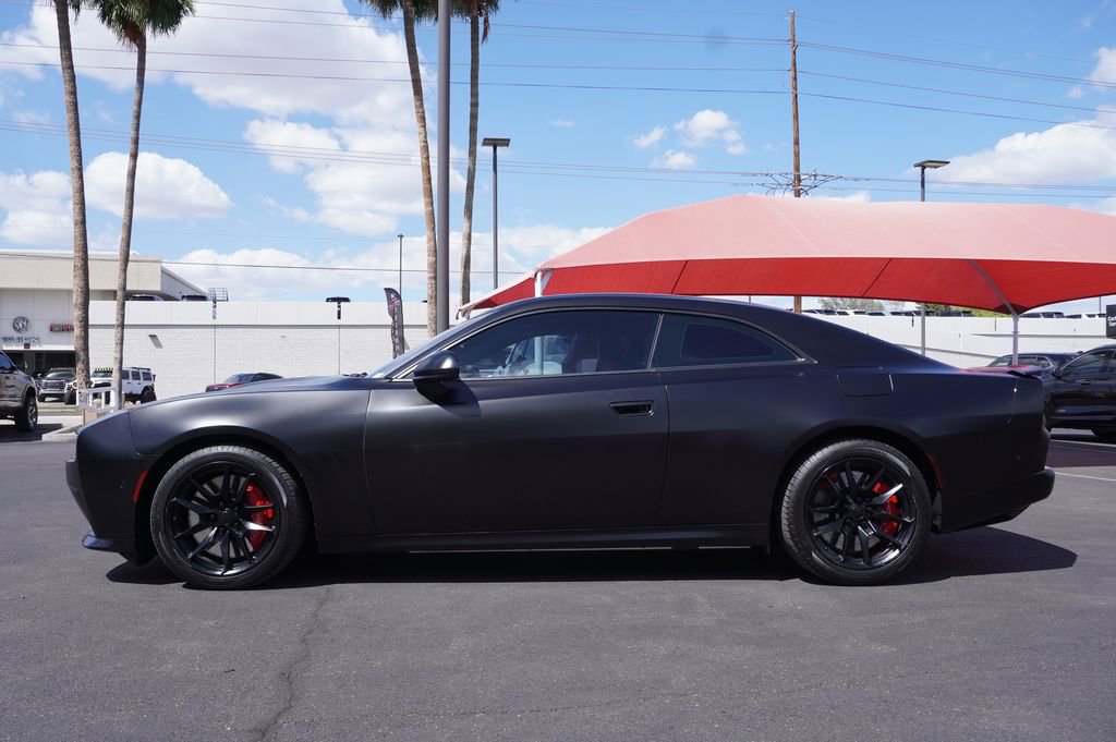 Used 2025 Dodge Charger R/T Scat Pack w/ Track Pack image 2