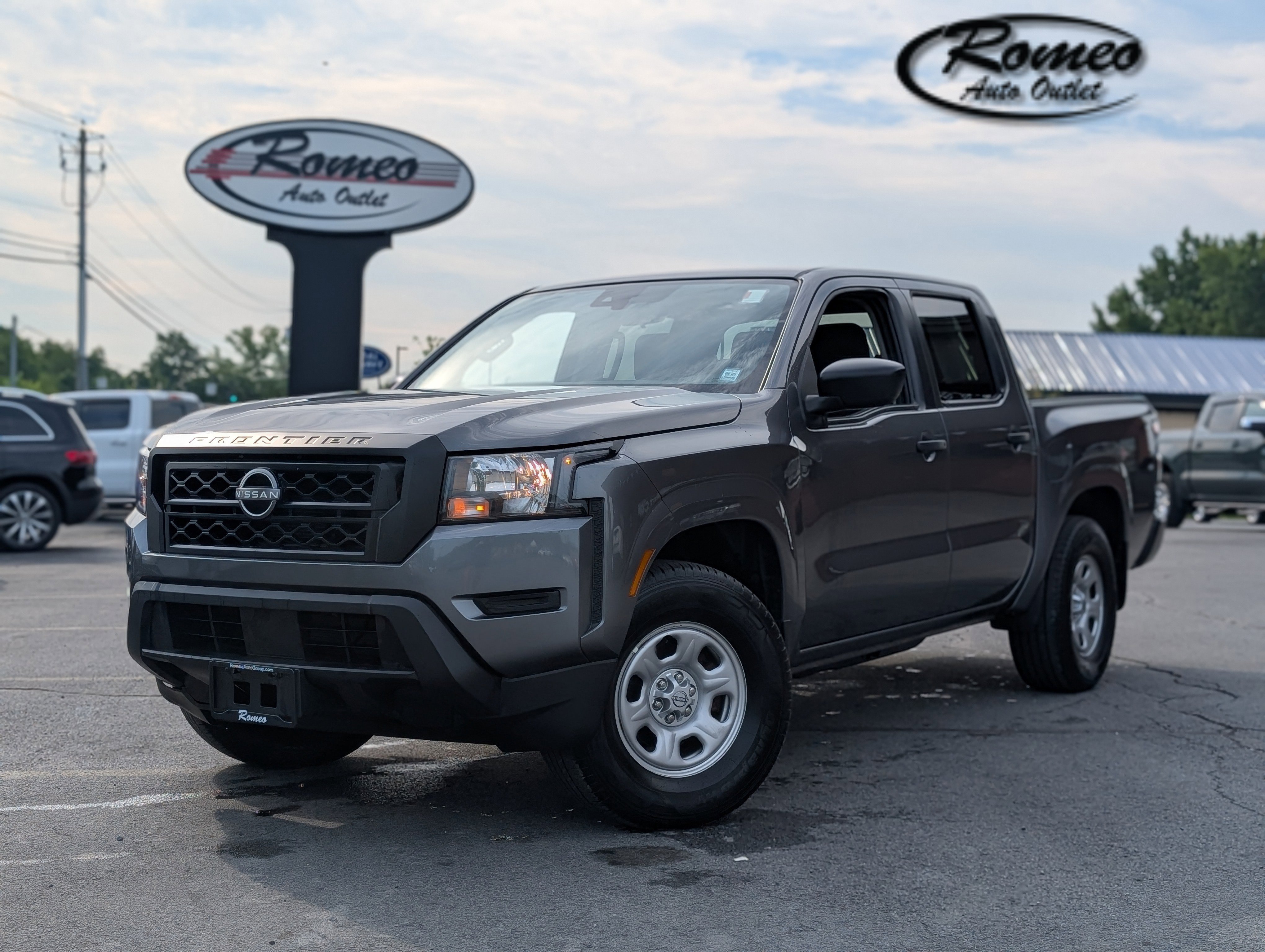 Used 2022 Nissan Frontier S