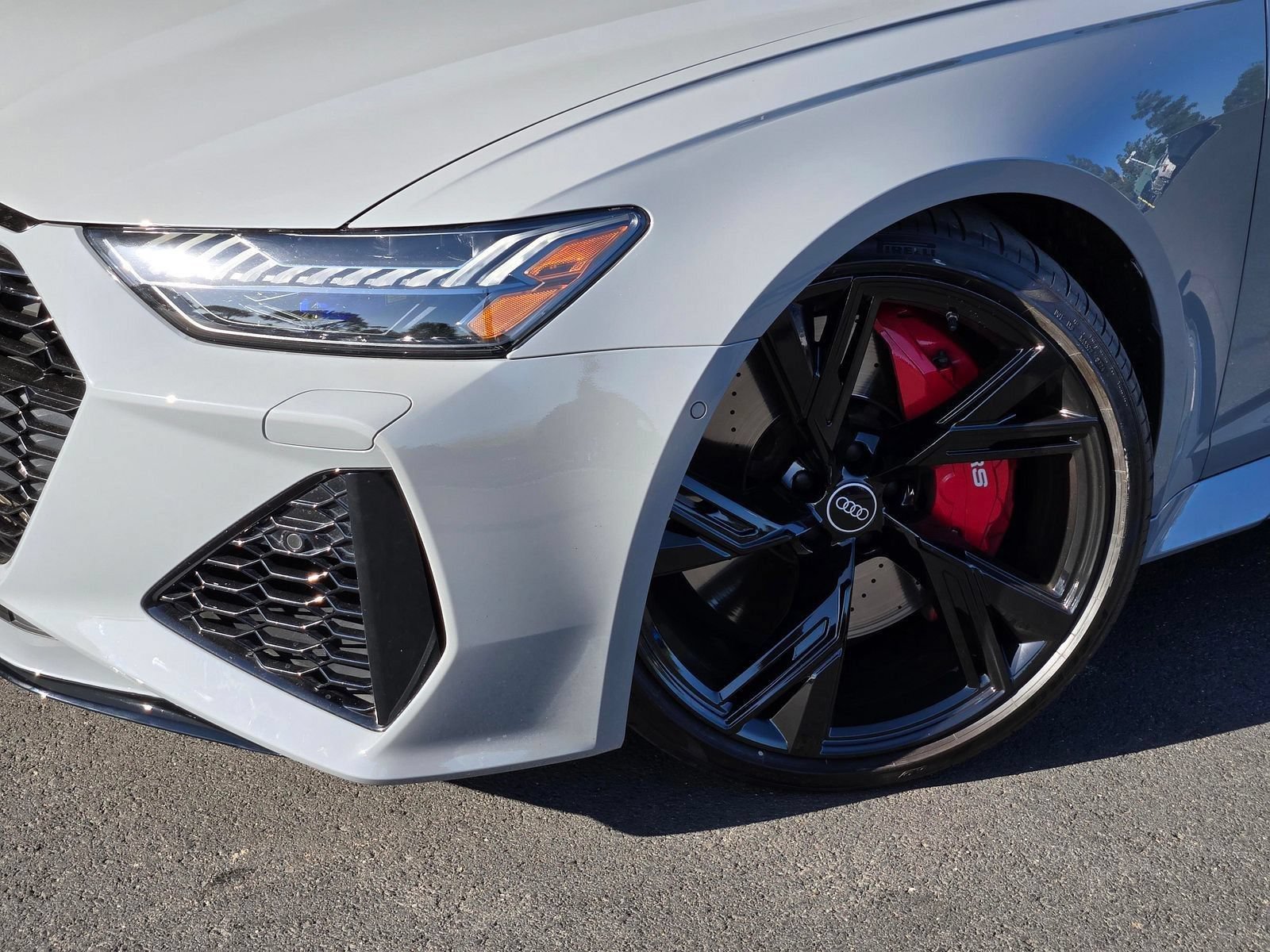 Used 2021 Audi RS 6 AWD/4WD image 10