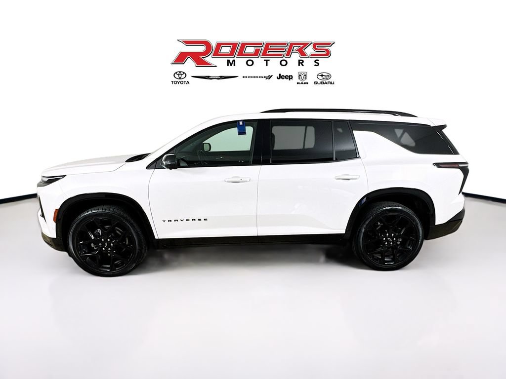 Used 2024 Chevrolet Traverse RS w/ LPO, Floor Liner Package AWD/4WD image 4